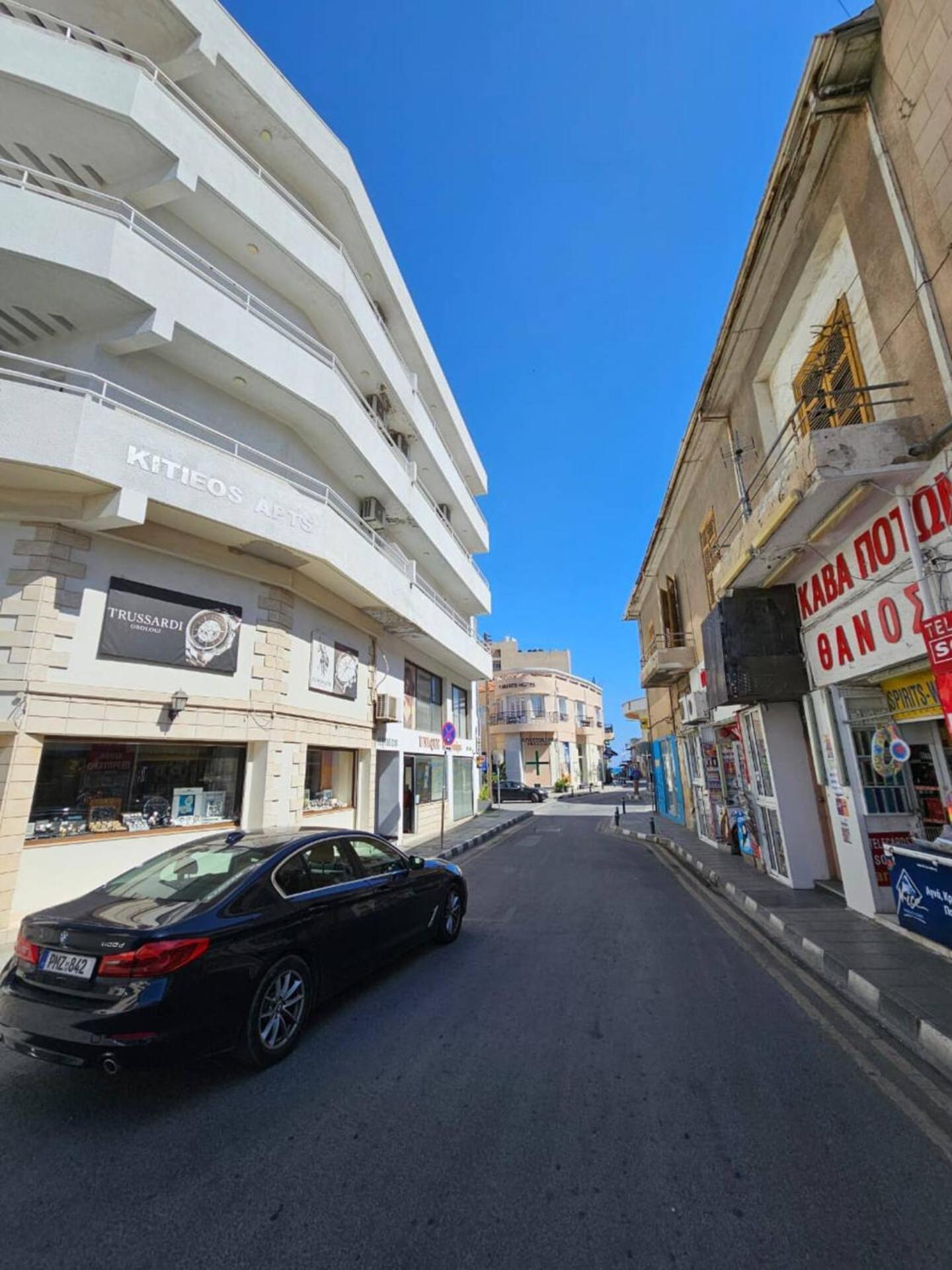 Kitieos Central Apts 100M From Finikoudes Beach Larnaca Esterno foto